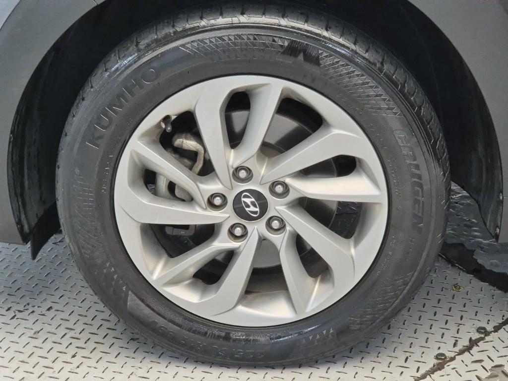 HYUNDAI Tucson 2017 Gris - Importación desde Corea - HF Imports Iquique - Foto 18