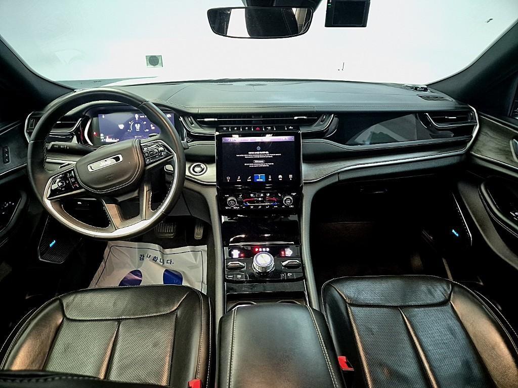 Jeep Cherokee - Vista 7