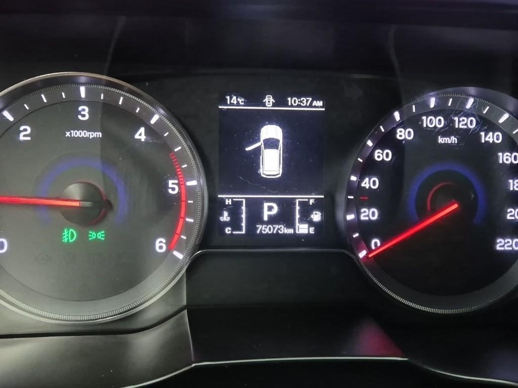 Ssangyong Tivoli - Vista 5