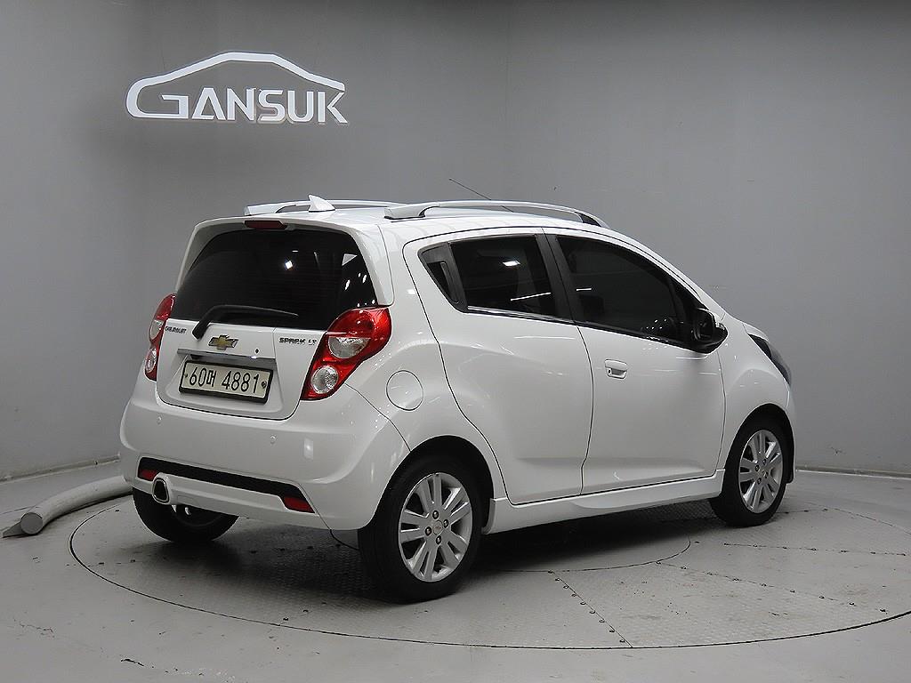 Chevrolet Spark - Vista 7