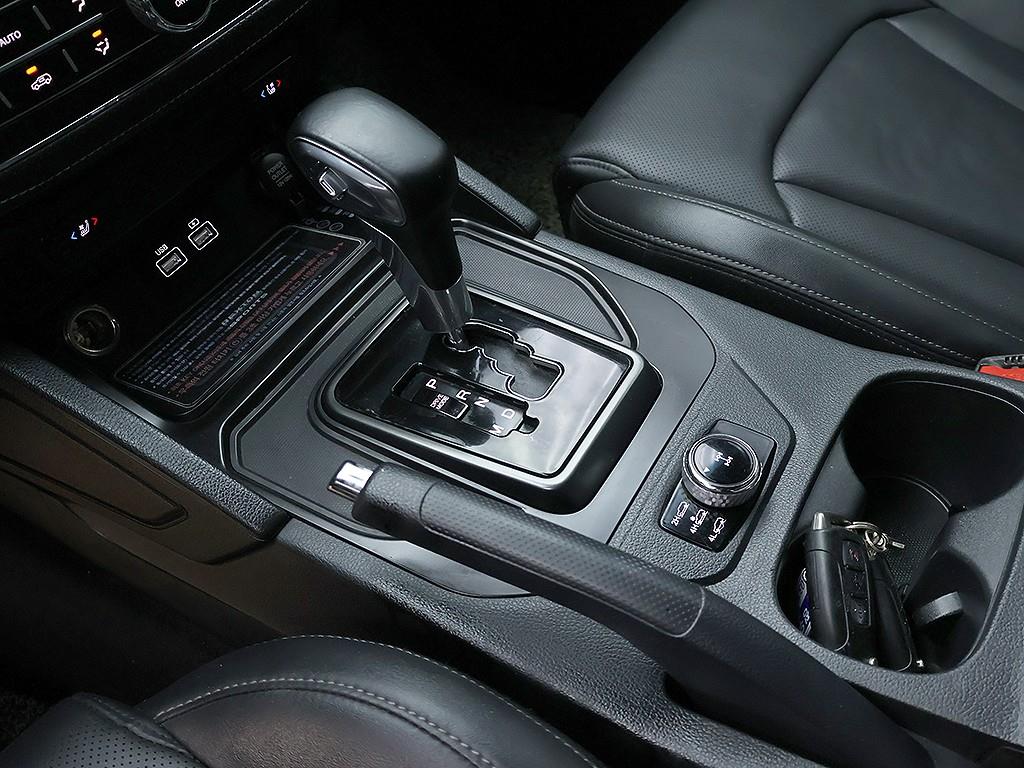 Ssangyong Rexton 2022 Negro - Importación desde Corea - HF Imports Iquique - Foto 10