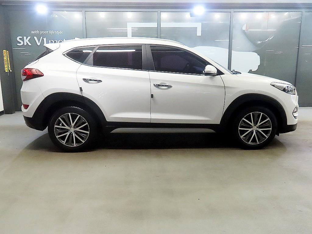 HYUNDAI Tucson - Vista 3