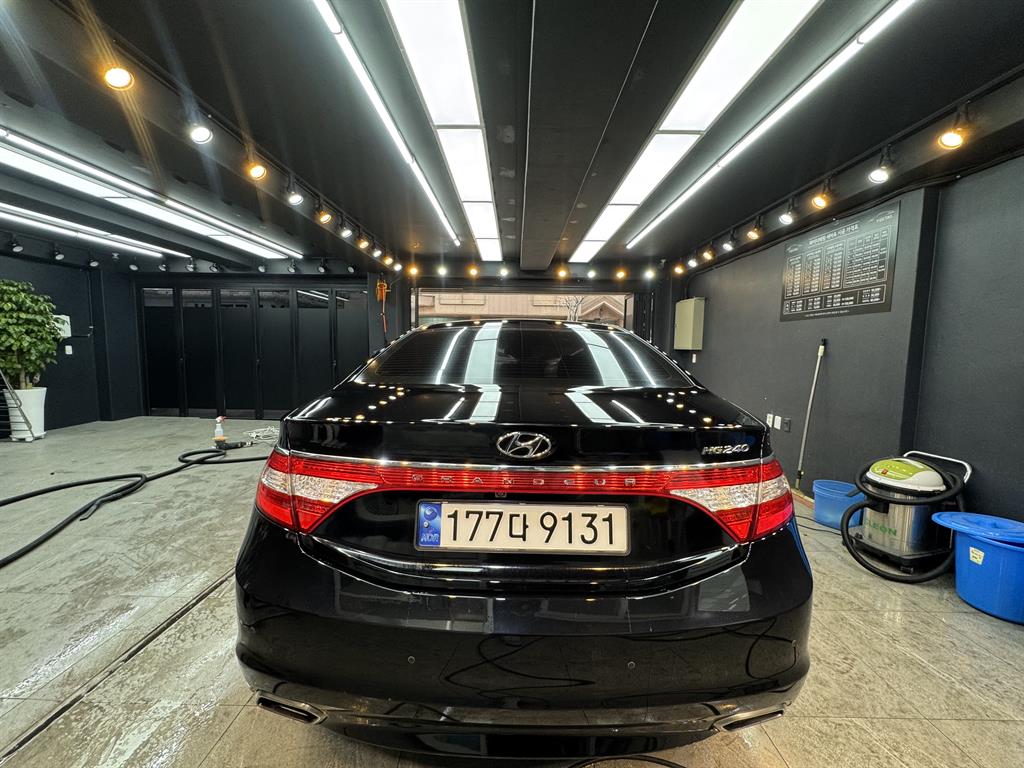 HYUNDAI Grandeur - Vista 4