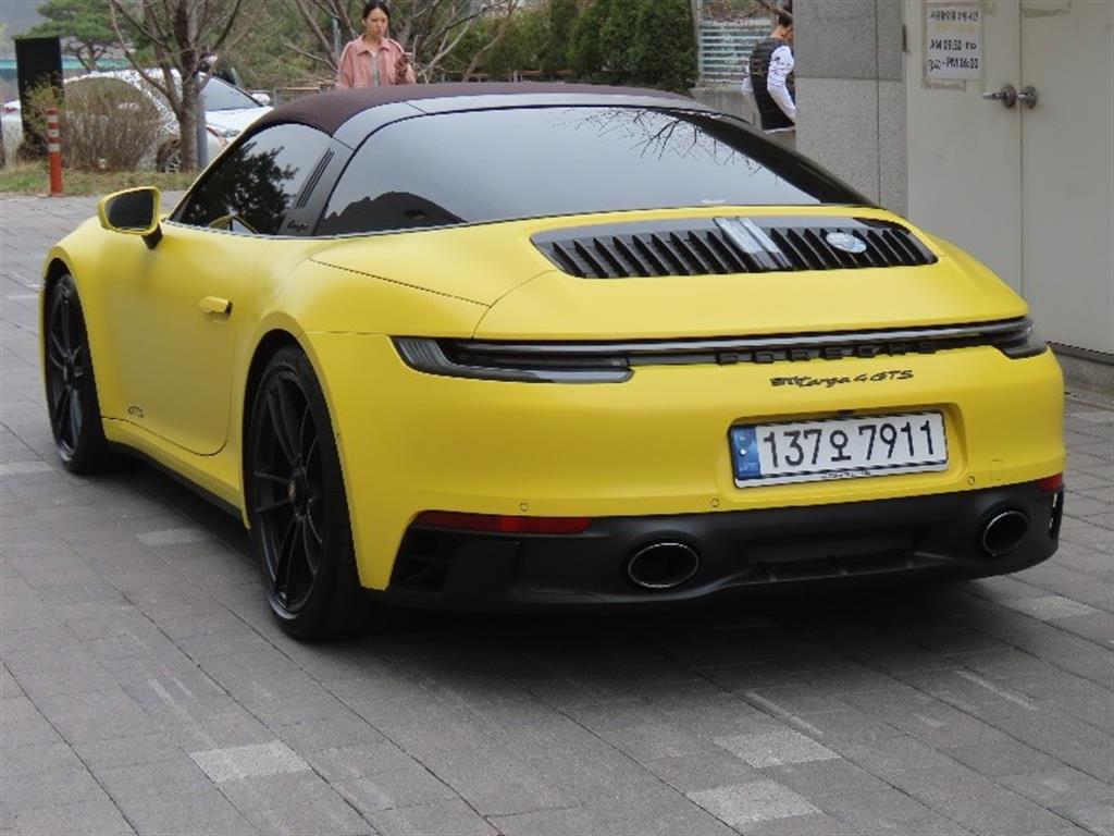 Porsche 911 - Vista 7