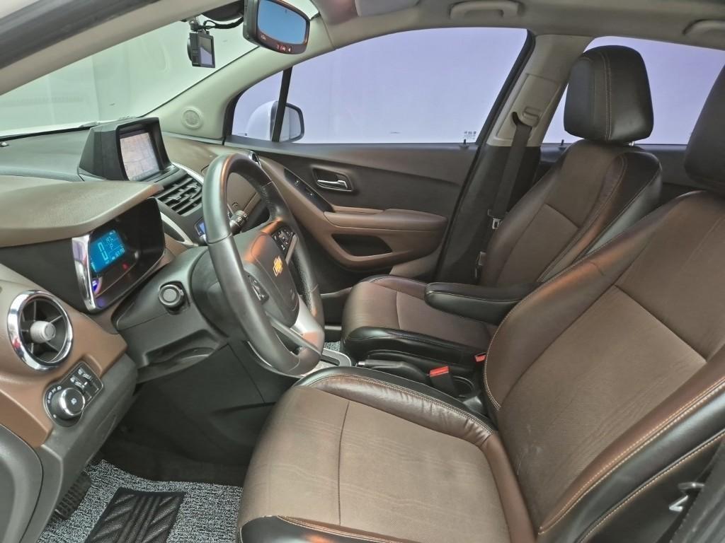 Chevrolet Trax - Vista 11