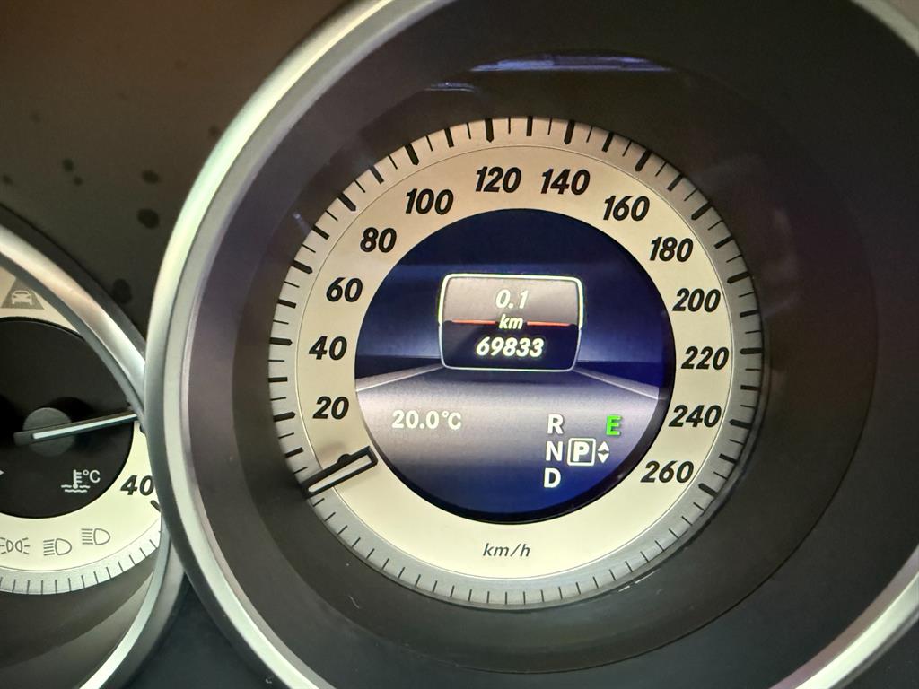 Mercedes Benz CLS Class - Vista 5