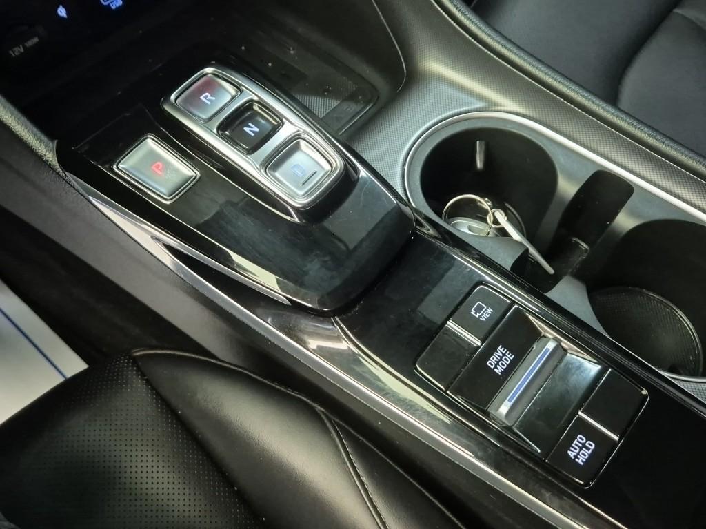 HYUNDAI Sonata - Vista 8