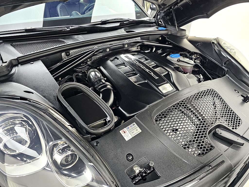 Porsche Macan - Vista 6