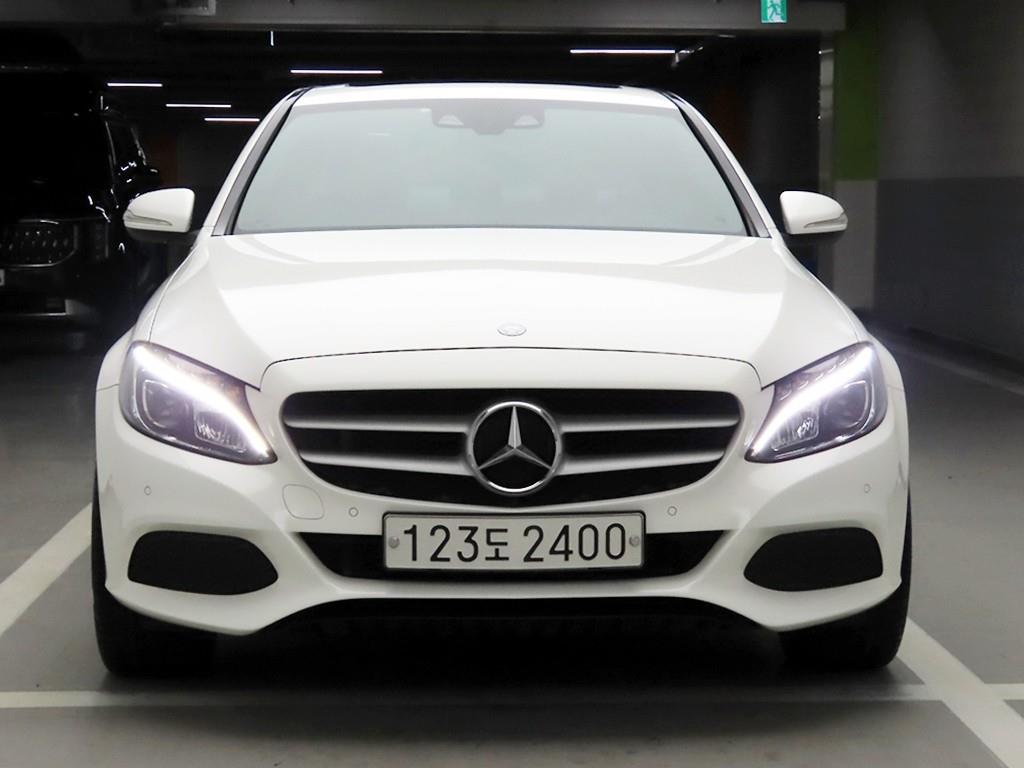 Mercedes Benz C Class 2015 Blanco - Importación desde Corea - HF Imports Iquique - Foto 1