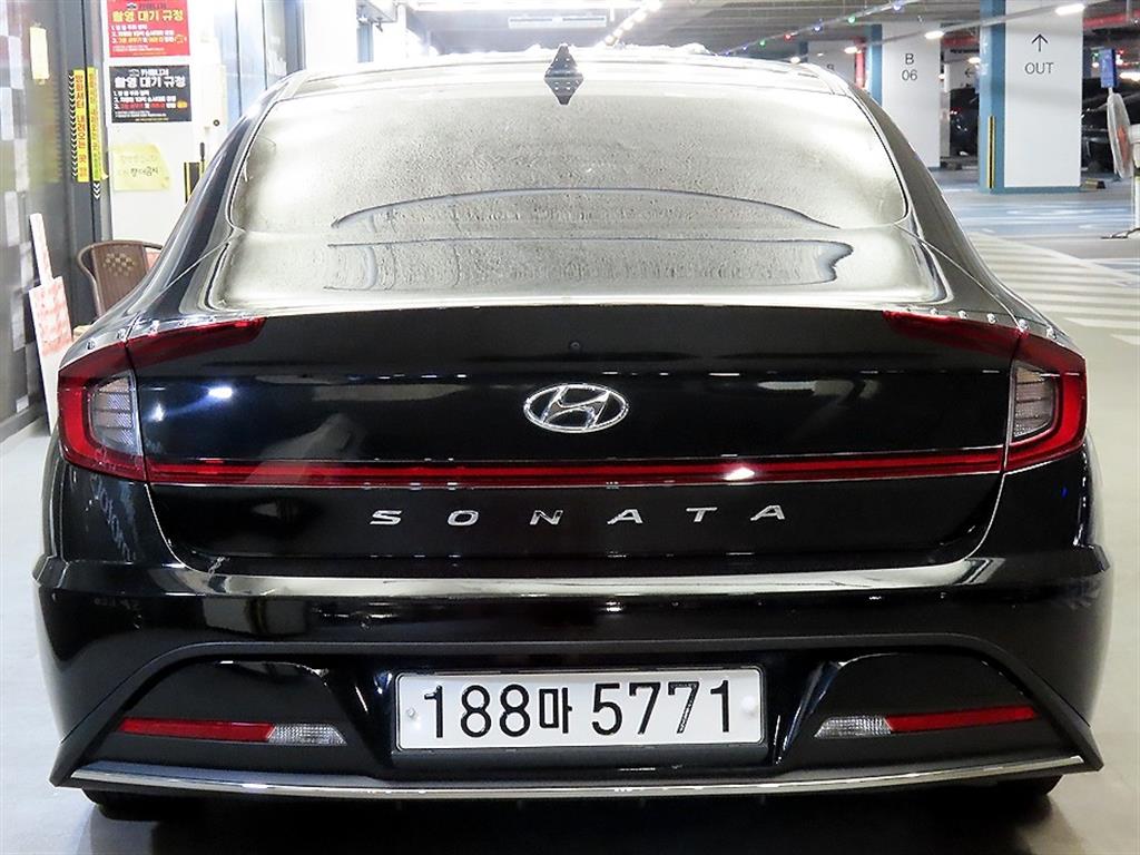 HYUNDAI Sonata - Vista 5