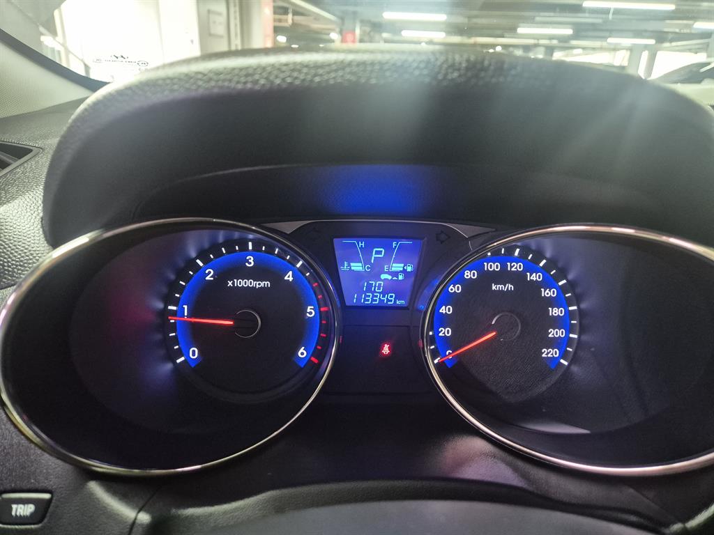 HYUNDAI Tucson - Vista 6