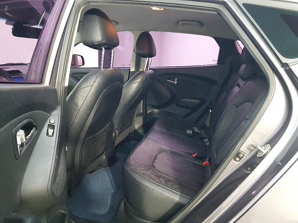 HYUNDAI Tucson - Vista 9