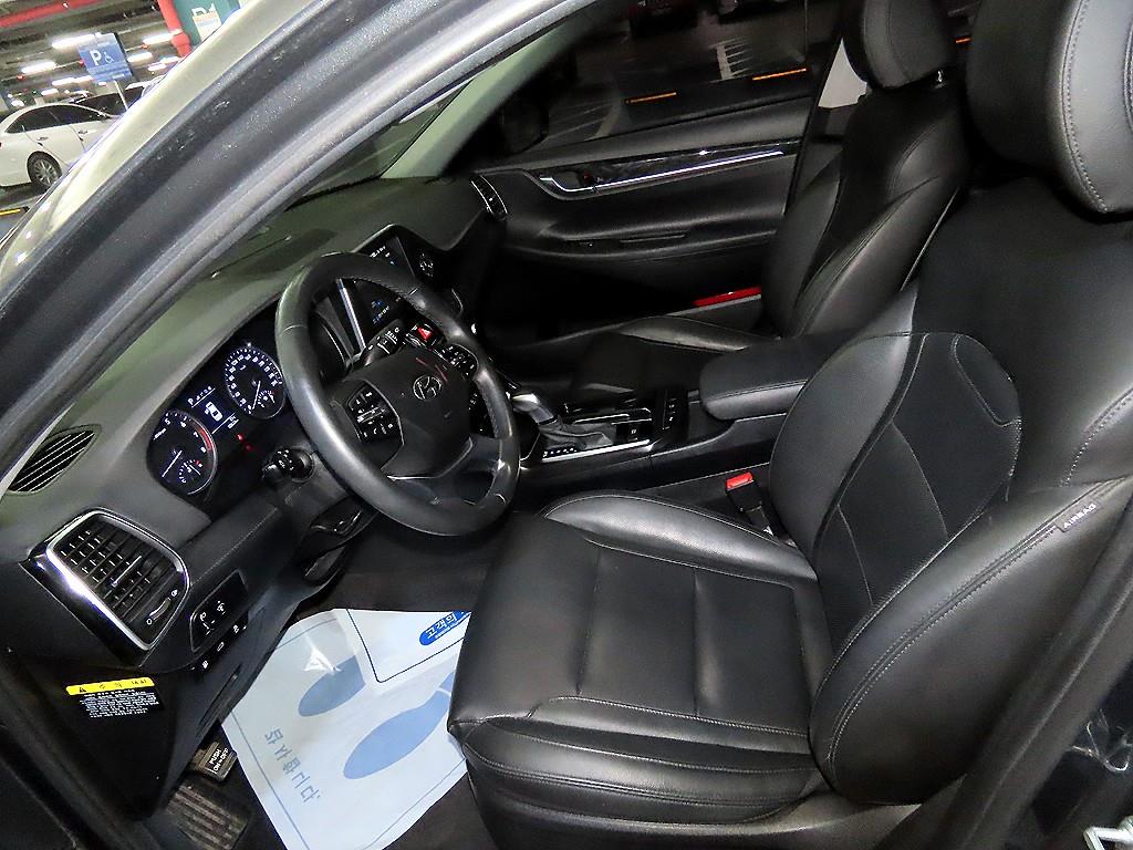 HYUNDAI Grandeur - Vista 6