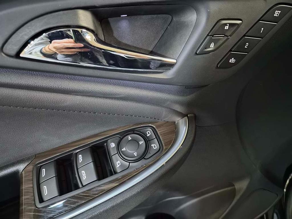 Chevrolet Malibu - Vista 12