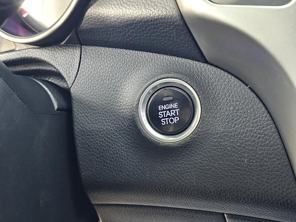 HYUNDAI i30 2016 Gris - Importación desde Corea - HF Imports Iquique - Foto 17