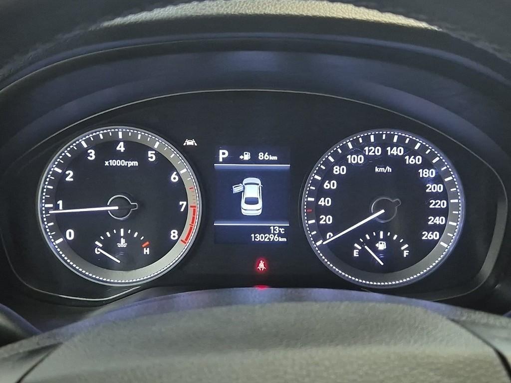 HYUNDAI Grandeur - Vista 6