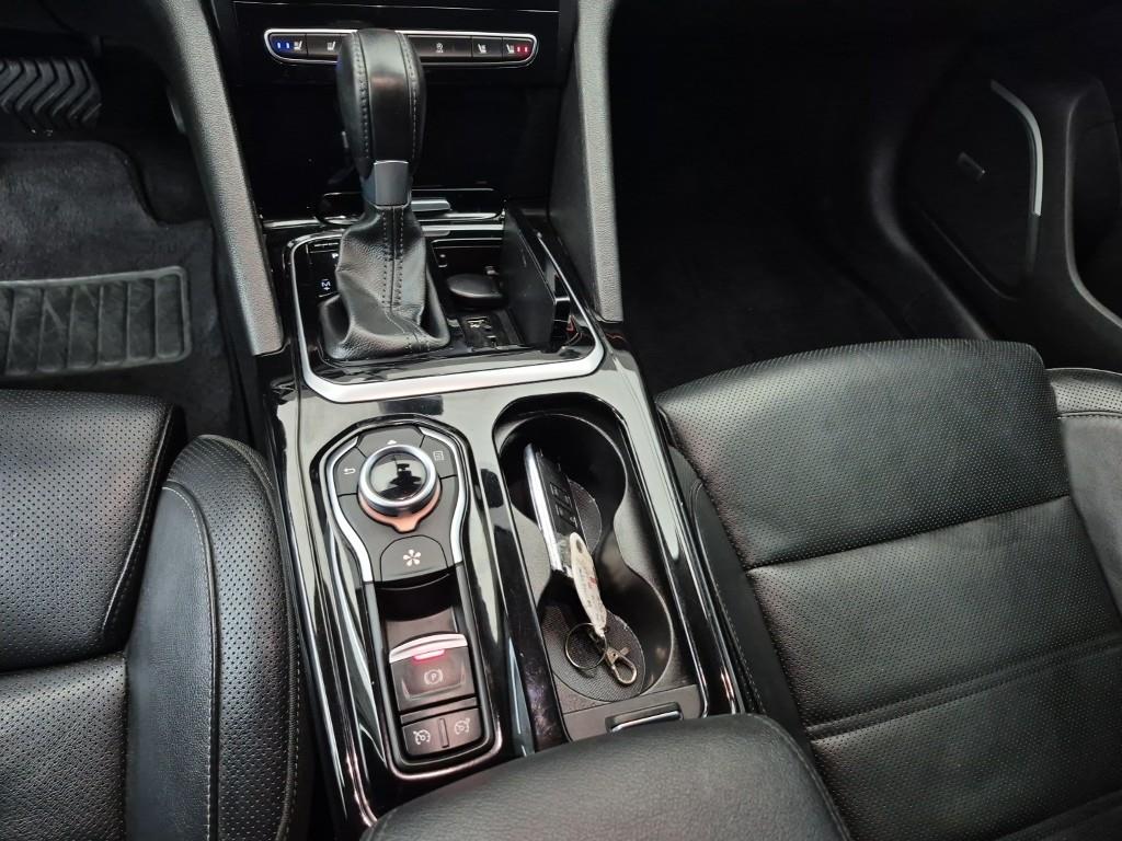 SAMSUNG SM6 - Vista 8