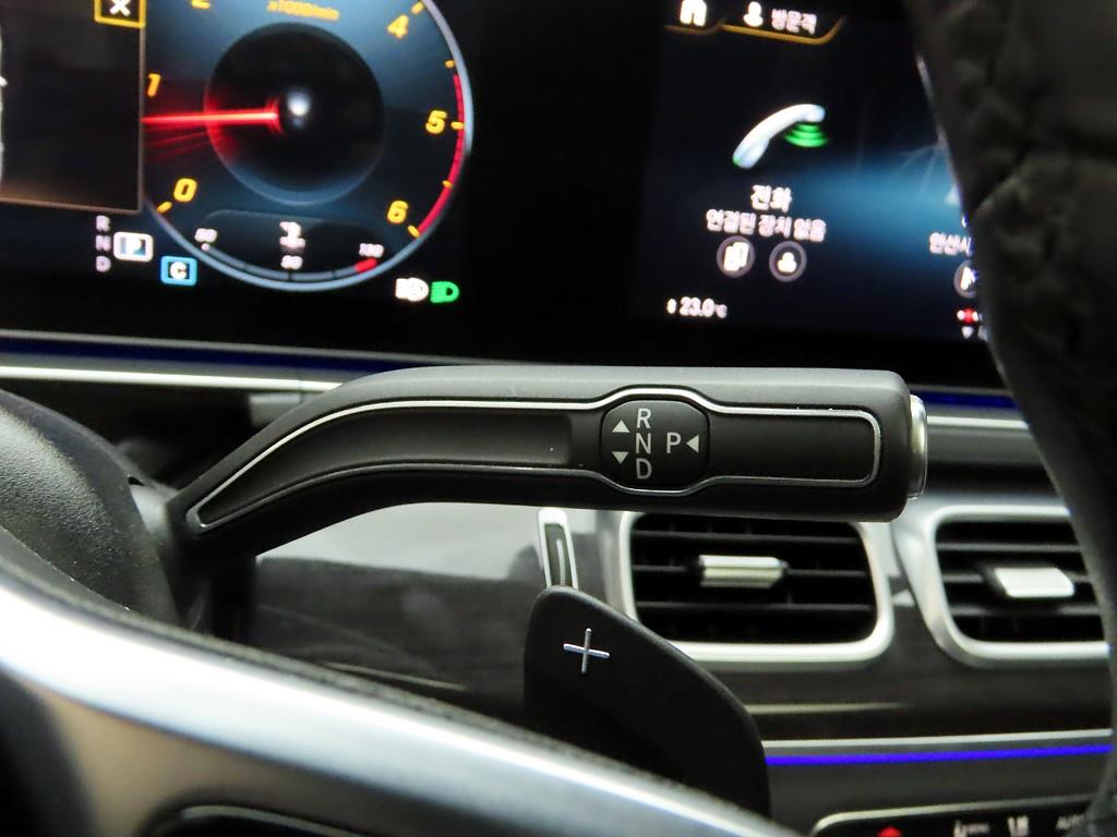 Mercedes Benz GLE Class - Vista 10