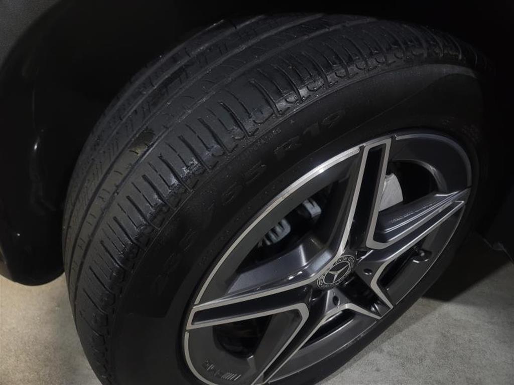 Mercedes Benz GLC Class 2021 Negro - Importación desde Corea - HF Imports Iquique - Foto 20