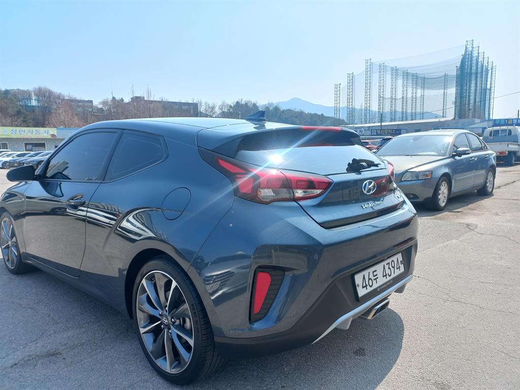 HYUNDAI Veloster - Vista 7