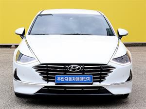 HYUNDAI Sonata - Vista 2