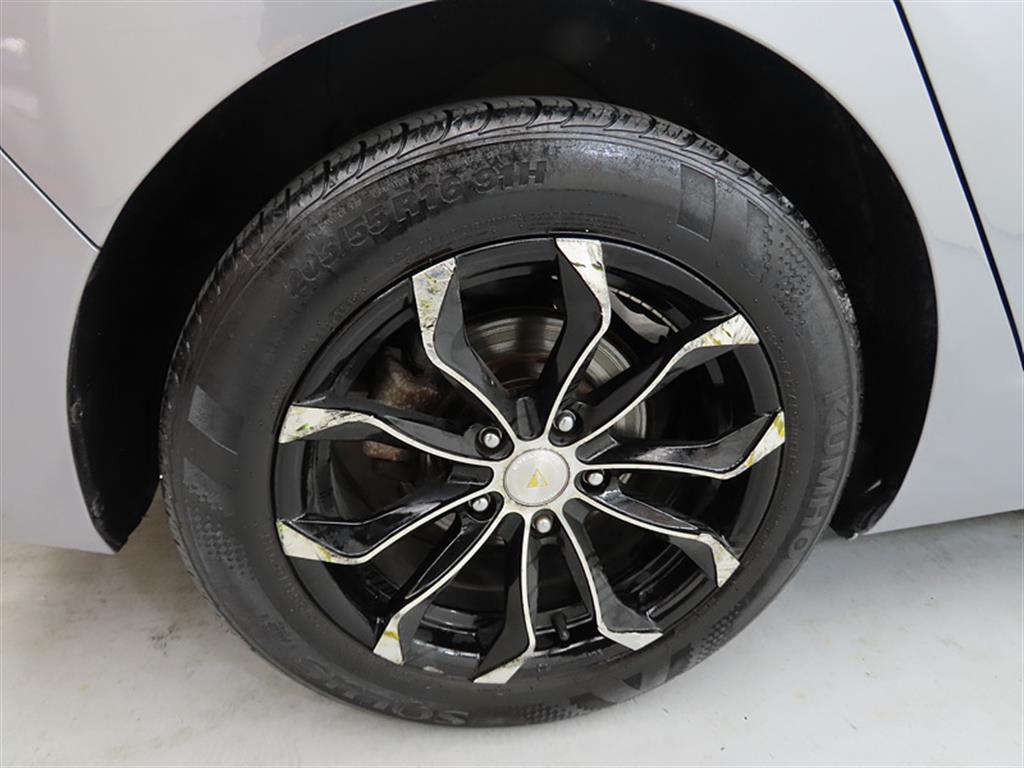 HYUNDAI Avante 2013 Blanco - Importación desde Corea - HF Imports Iquique - Foto 19