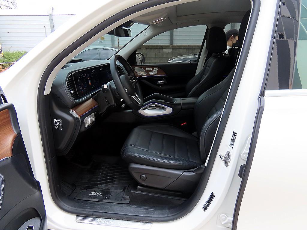 Mercedes Benz GLE Class - Vista 5