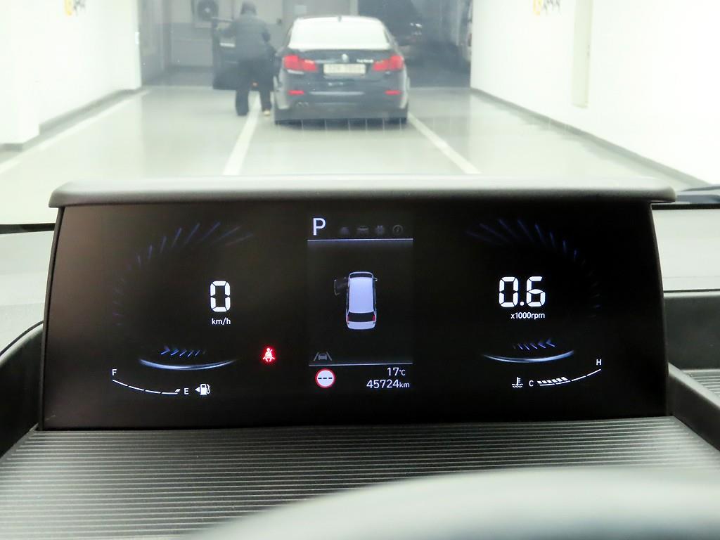 HYUNDAI Staria - Vista 5