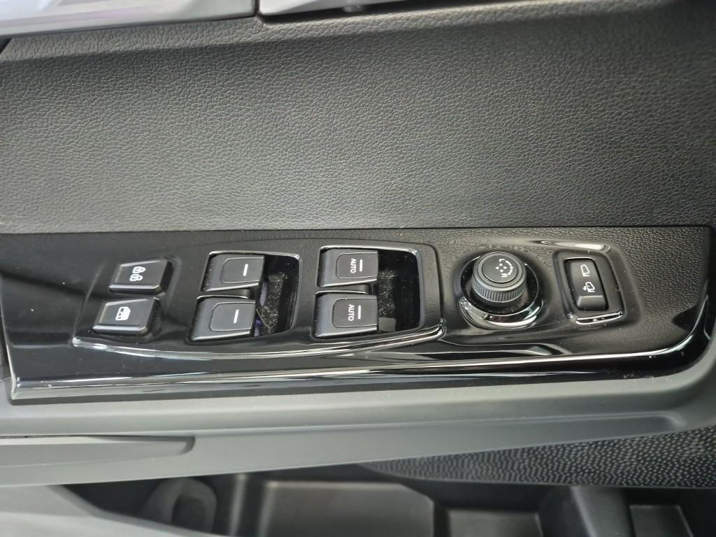 Ssangyong Torres 2024 Blanco - Importación desde Corea - HF Imports Iquique - Foto 17