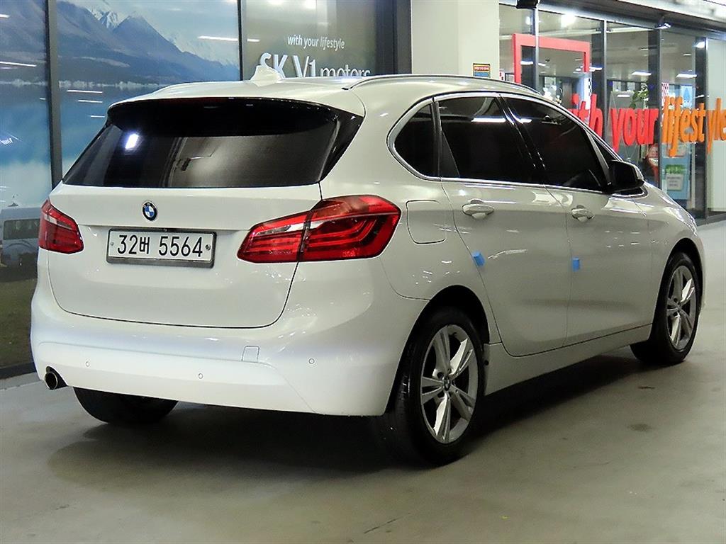 BMW 2 series - Vista 4