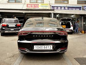 HYUNDAI Grandeur - Vista 6