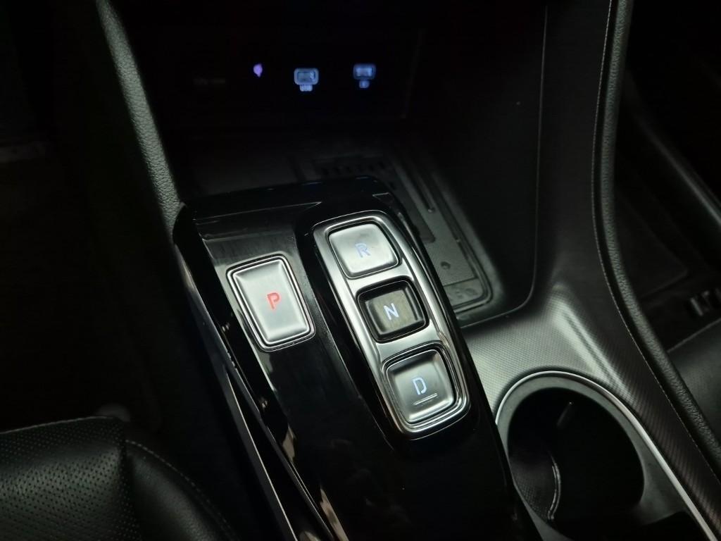 HYUNDAI Sonata - Vista 8