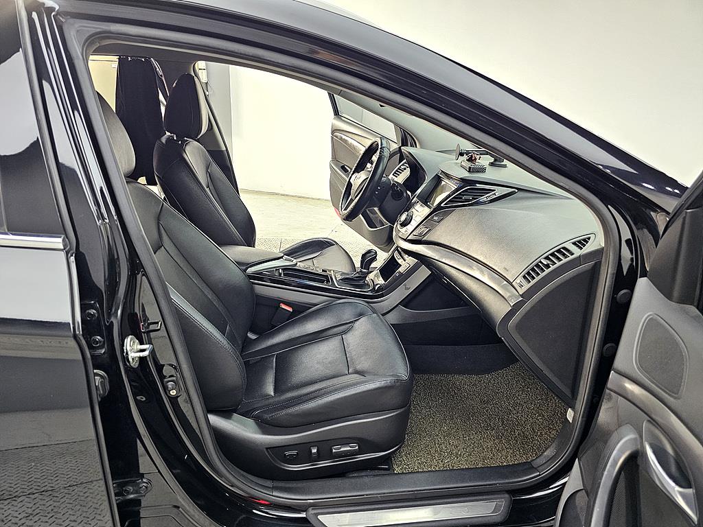 HYUNDAI i40 - Vista 11