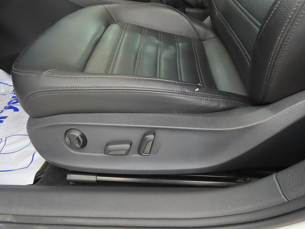 Volkswagen Passat - Vista 12