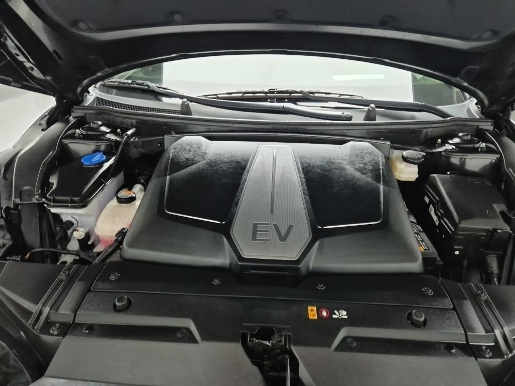 KIA EV6 - Vista 5