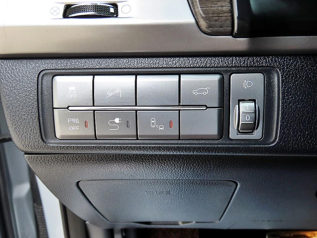 Ssangyong Rexton - Vista 11