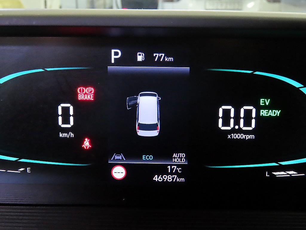 HYUNDAI Staria - Vista 9