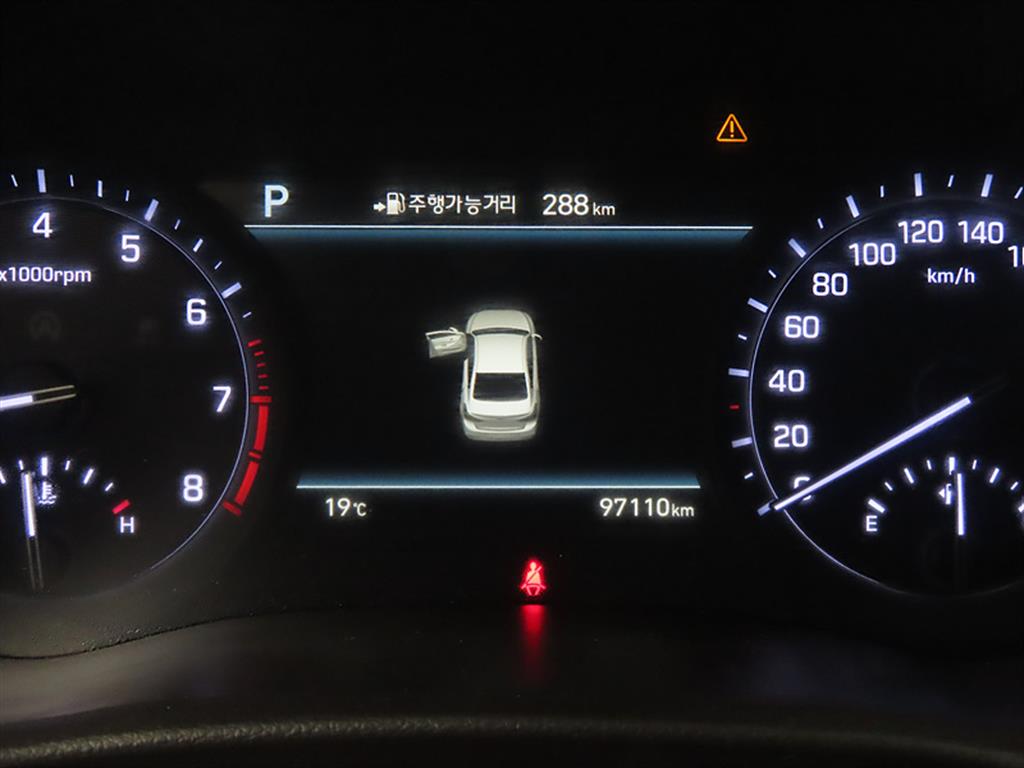 Genesis G80 - Vista 8