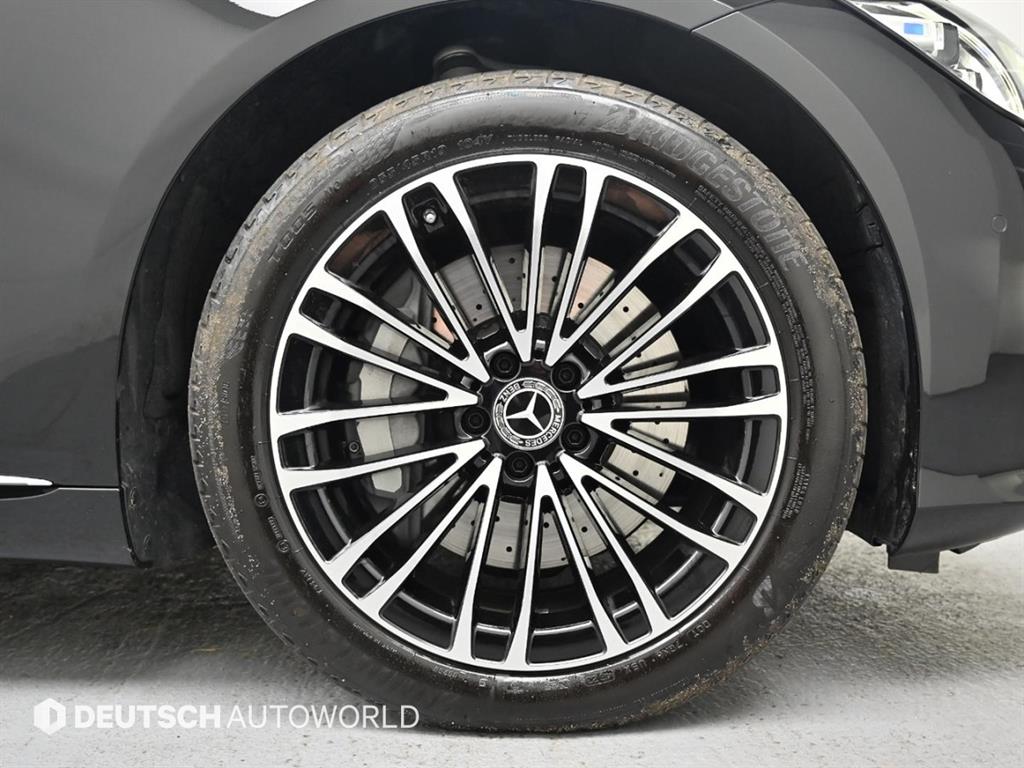 Mercedes Benz S Class - Vista 5