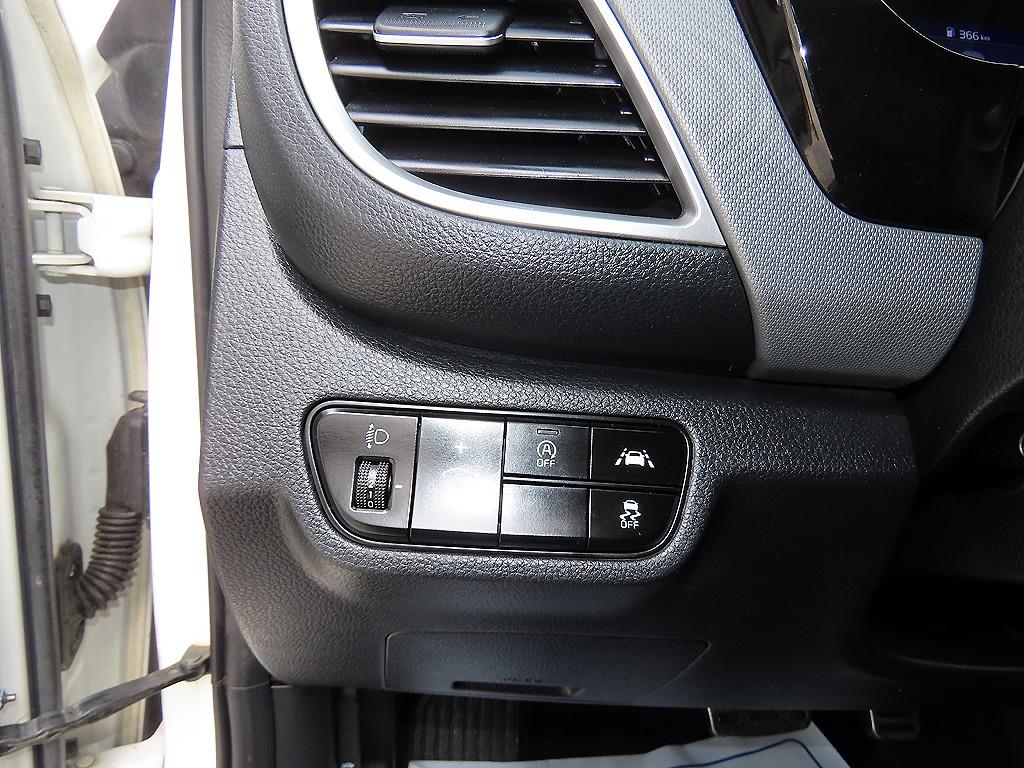 KIA Seltos - Vista 12