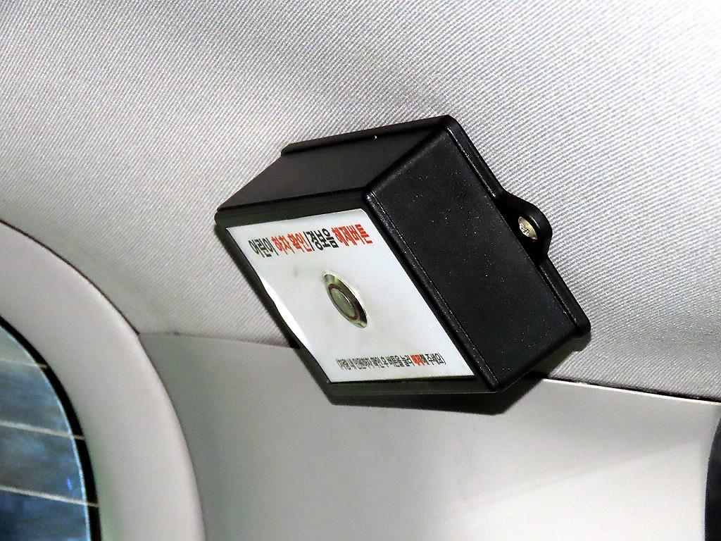 HYUNDAI Starex - Vista 12