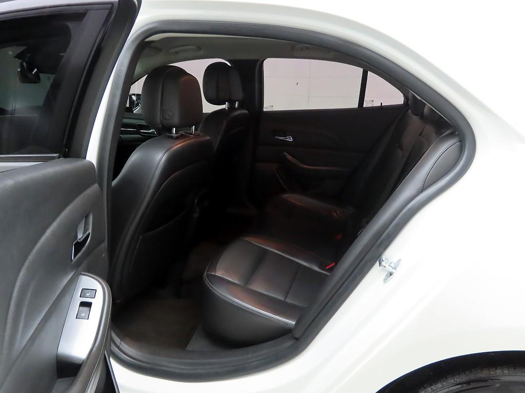 Chevrolet Malibu 2015 Blanco - Importación desde Corea - HF Imports Iquique - Foto 14