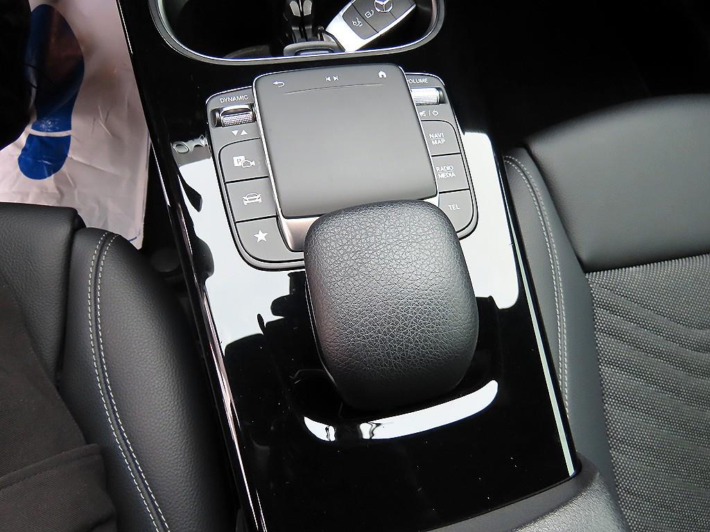 Mercedes Benz A Class - Vista 12