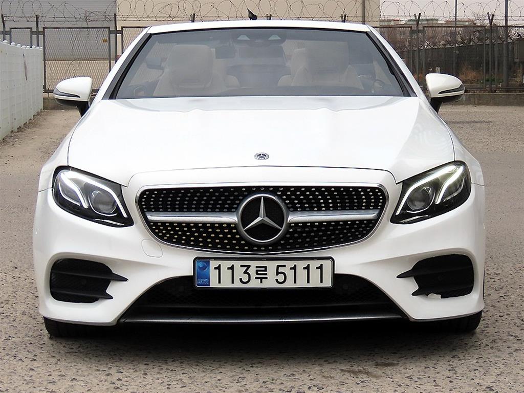 Mercedes Benz E class - Vista 5