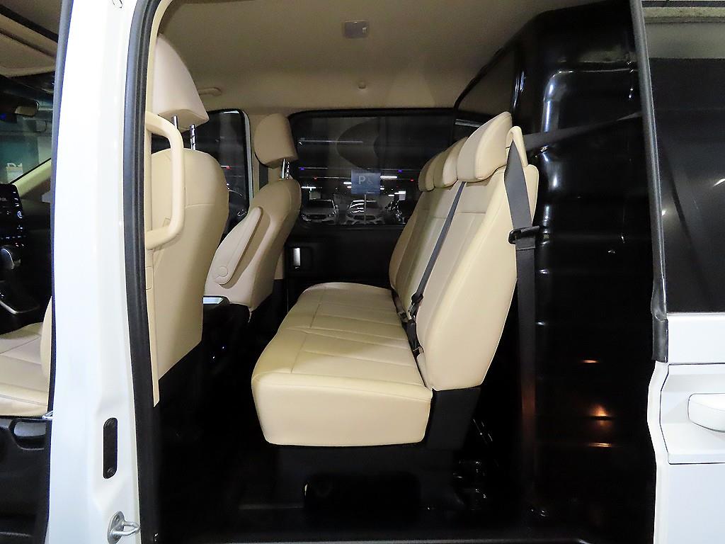 HYUNDAI Staria - Vista 7