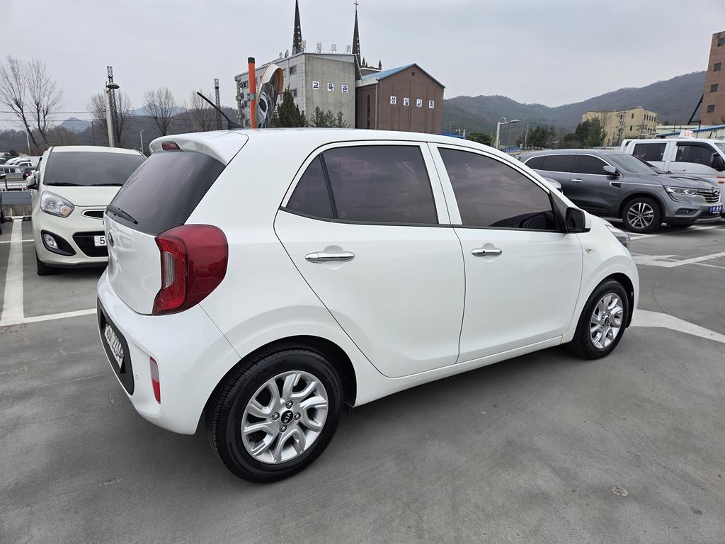 KIA Morning - Vista 4