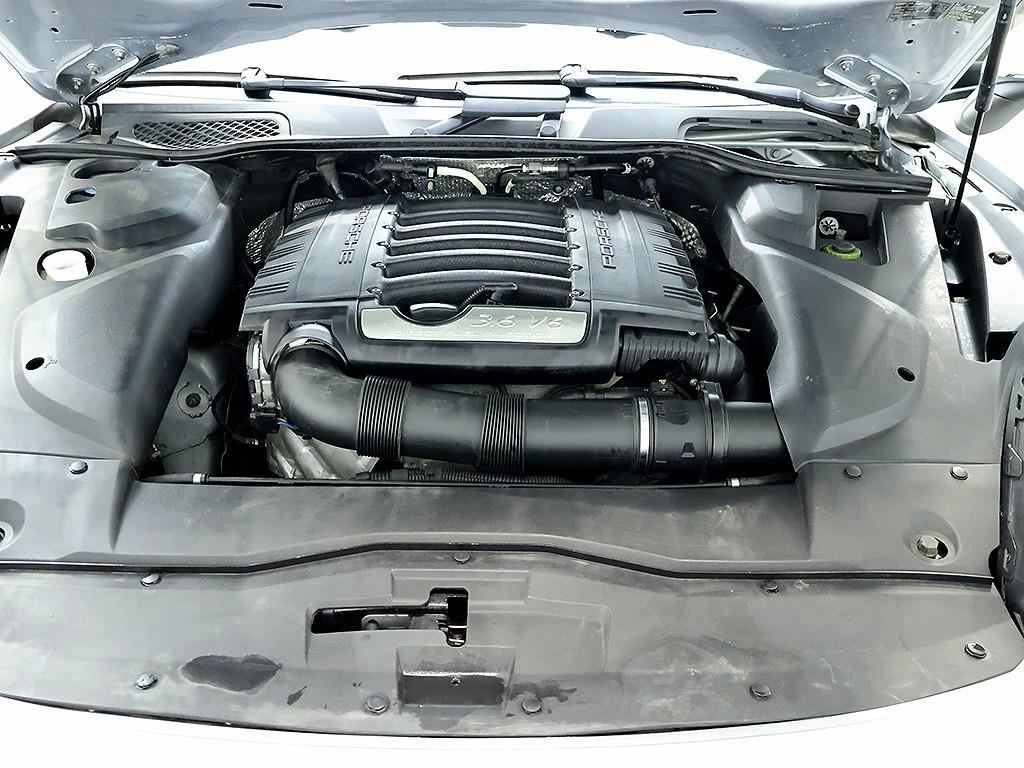 Porsche Cayenne 2017 Plateado - Importación desde Corea - HF Imports Iquique - Foto 7