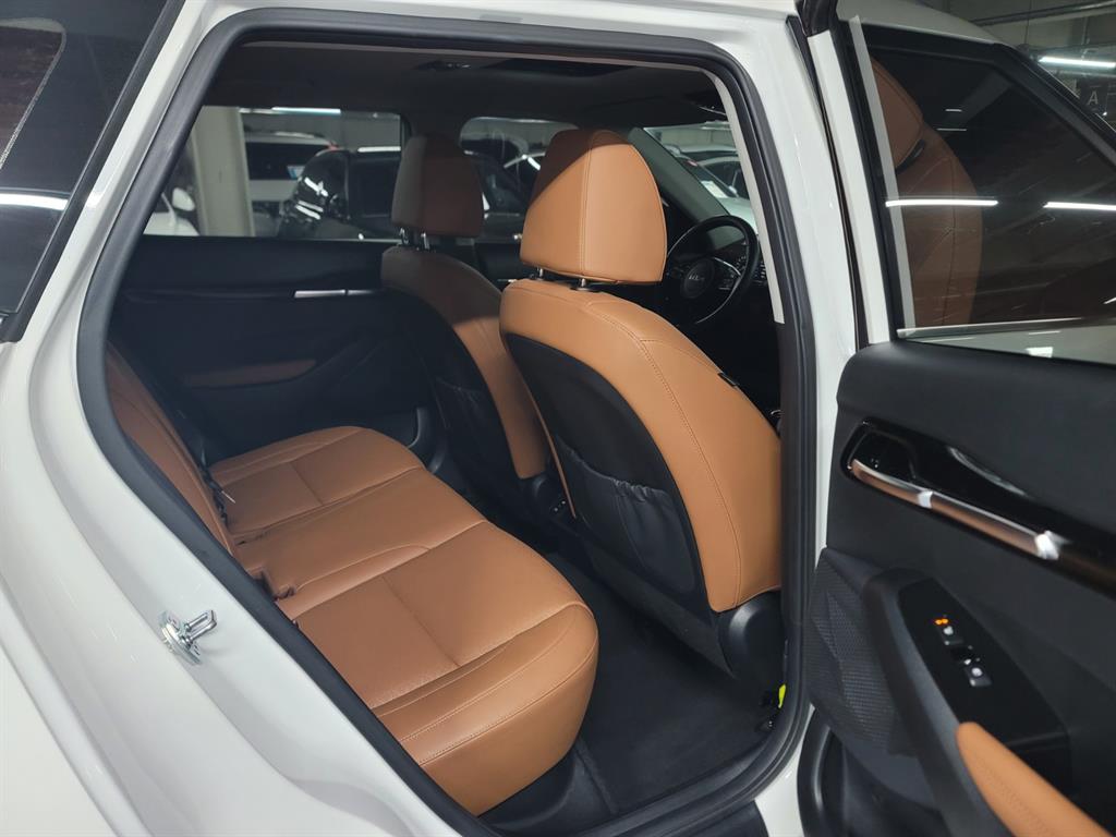 KIA Seltos - Vista 7