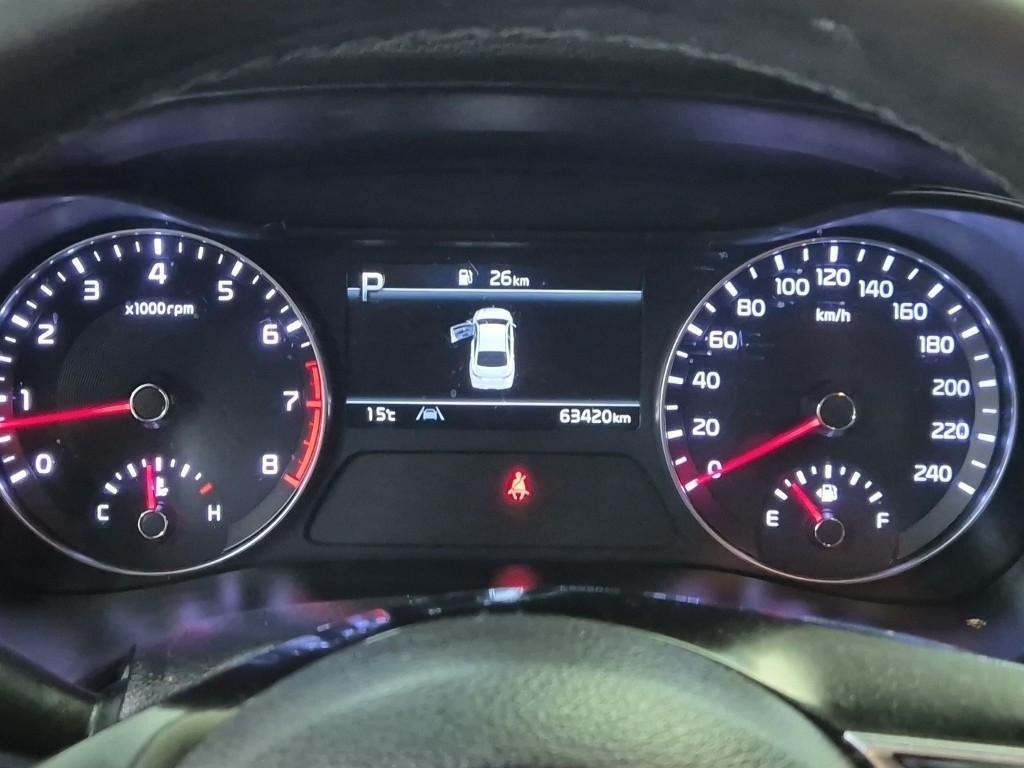 KIA K3 - Vista 6