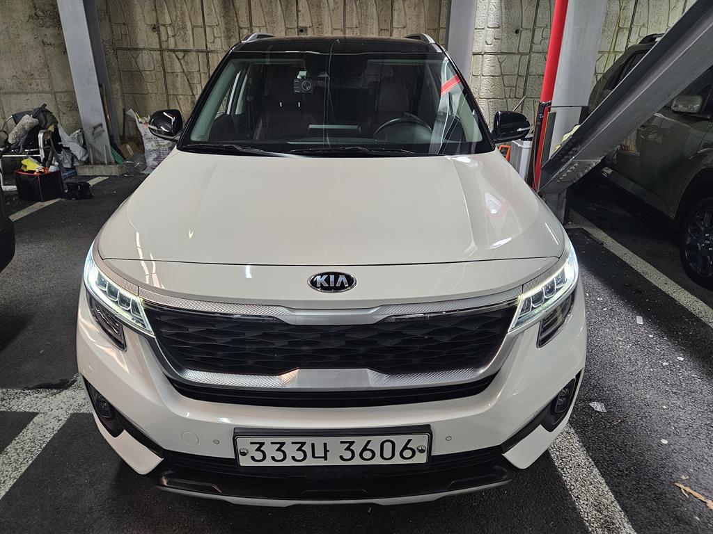 KIA Seltos 2020 Blanco - Importación desde Corea - HF Imports Iquique - Foto 1